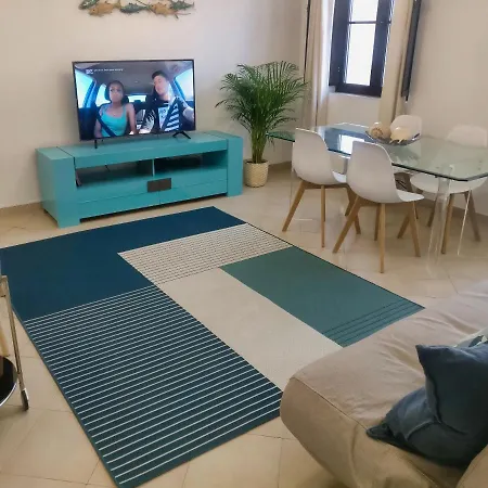 Rare 2 In The Historic Center - 110m To Daire