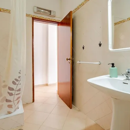 Rare 2 In The Historic Center - 110m To Daire